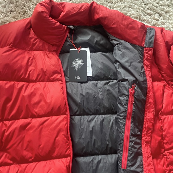 Macpac Feather and Down Coat - Picture 4 of 4